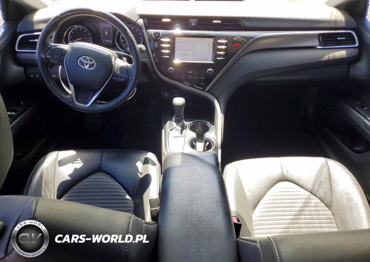 2018 Toyota Camry Se VIN:4T1B11HK2JU617035 - 8