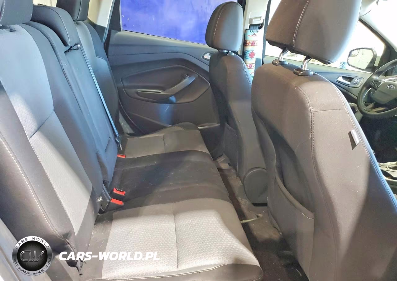 2017 Ford Escape Se VIN:1FMCU9GDXHUE24462 - 11
