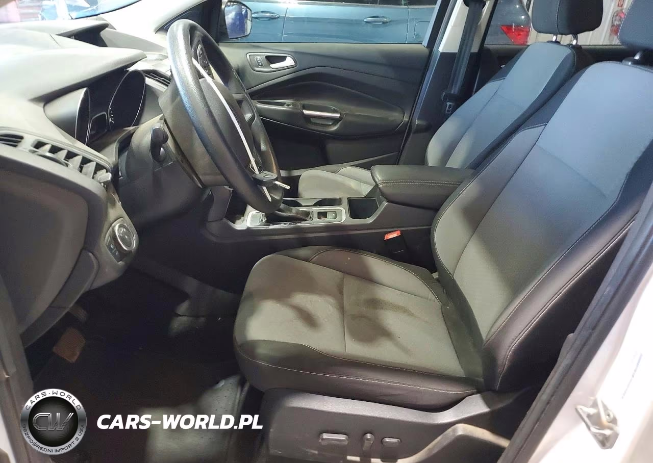 2017 Ford Escape Se VIN:1FMCU9GDXHUE24462 - 7