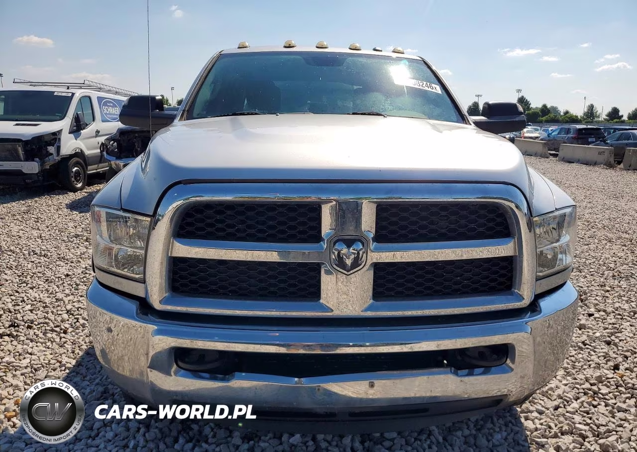 2017 Ram 3500 St VIN:3C63RRGLXHG697263 - 5
