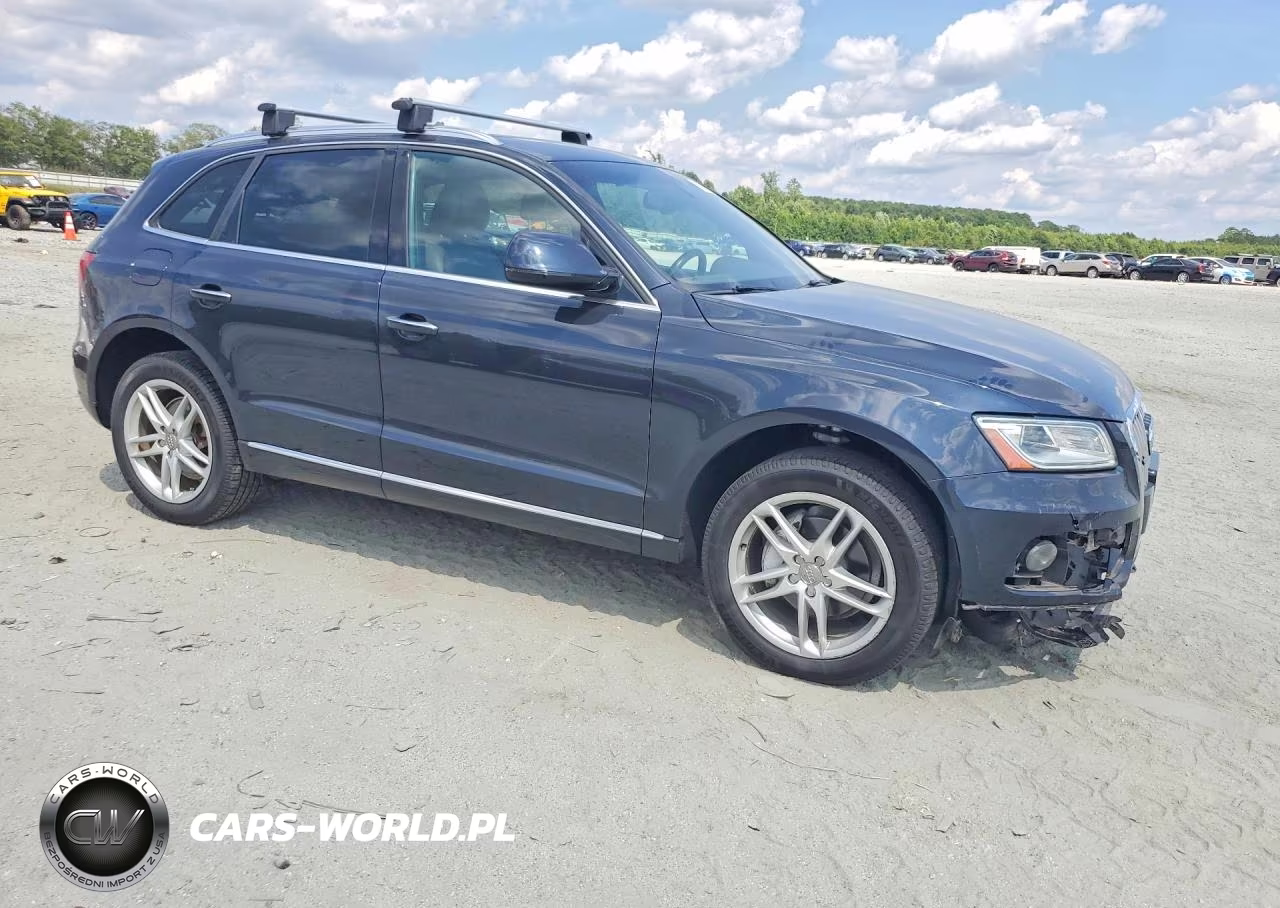 2016 Audi Q5 Premium Plus VIN:WA1L2AFPXGA141108 - 4