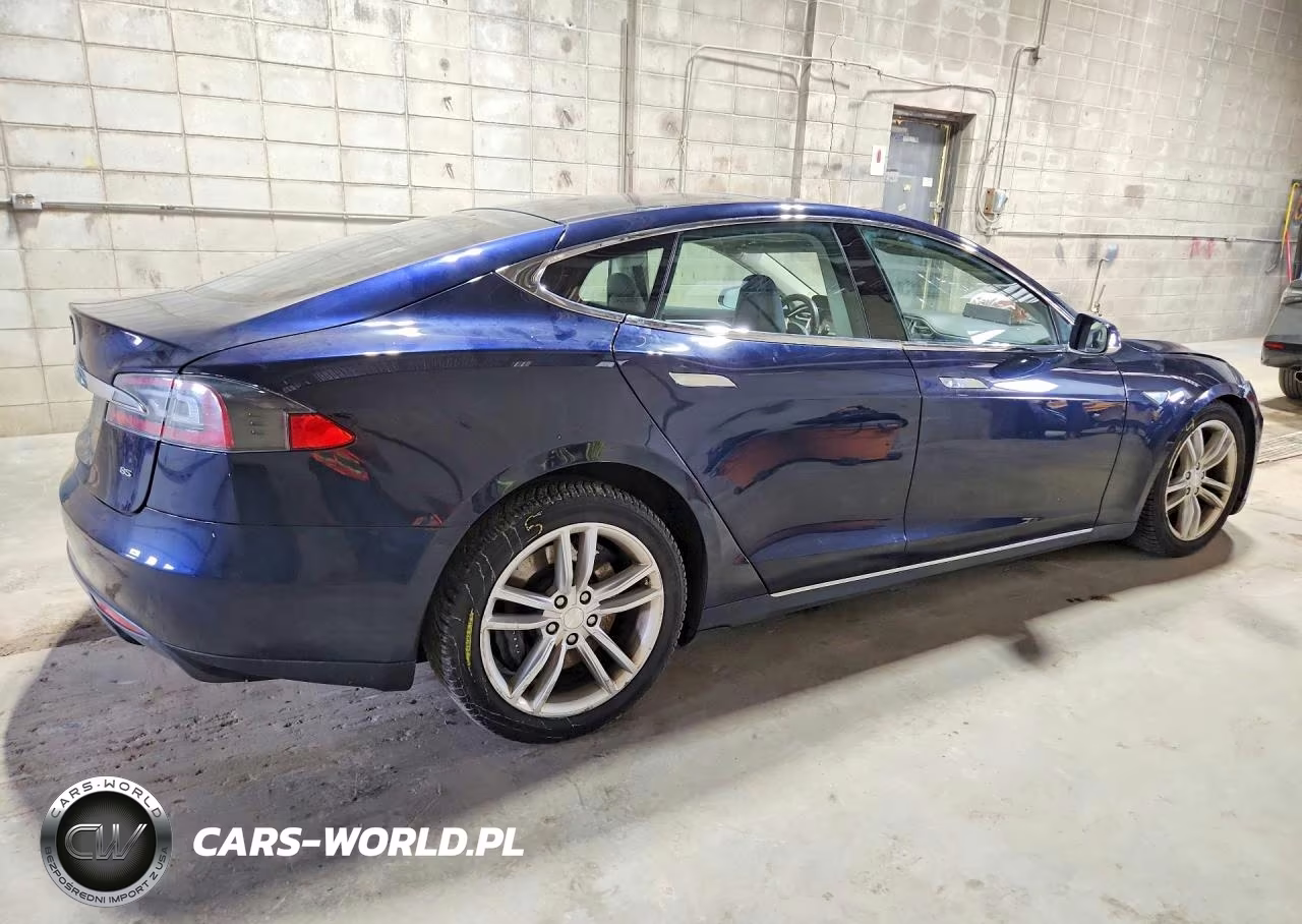 2014 Tesla Model S VIN:5YJSA1H1XEFP36428 - 3