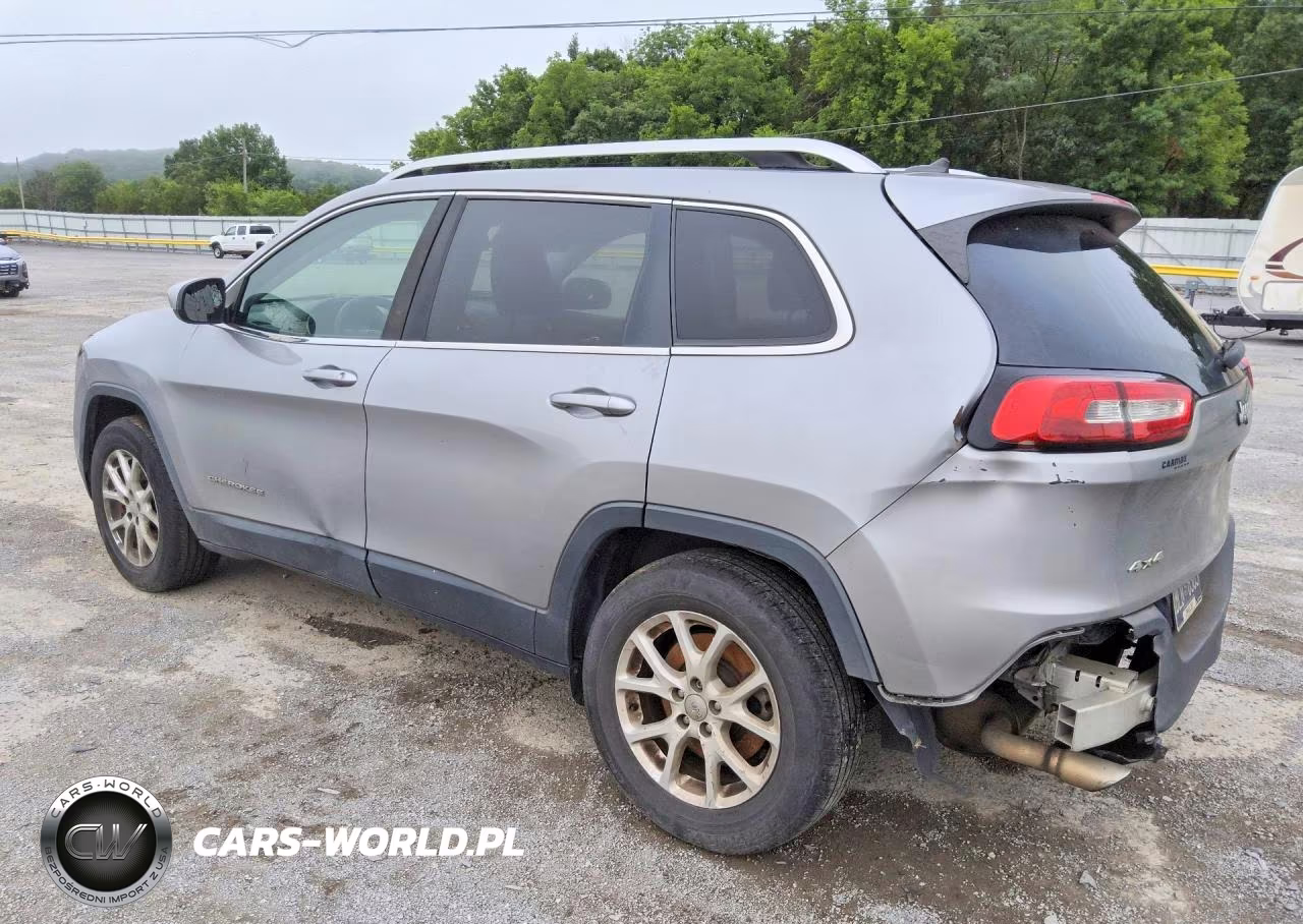 2016 Jeep Cherokee Latitude VIN:1C4PJMCB3GW259511 - 2