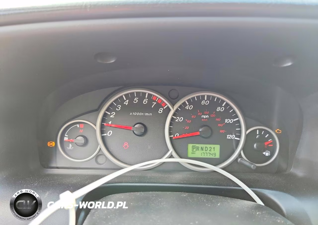 2005 Mazda Tribute S VIN:4F2CZ96175KM07106 - 9