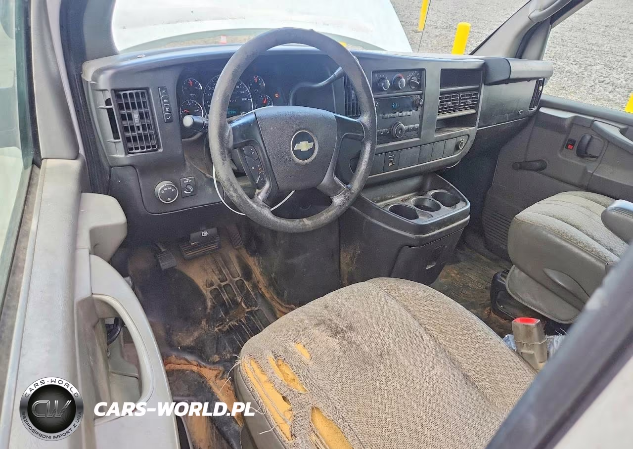 2009 Chevrolet Express G2500 VIN:1GCGG25C491181054 - 8