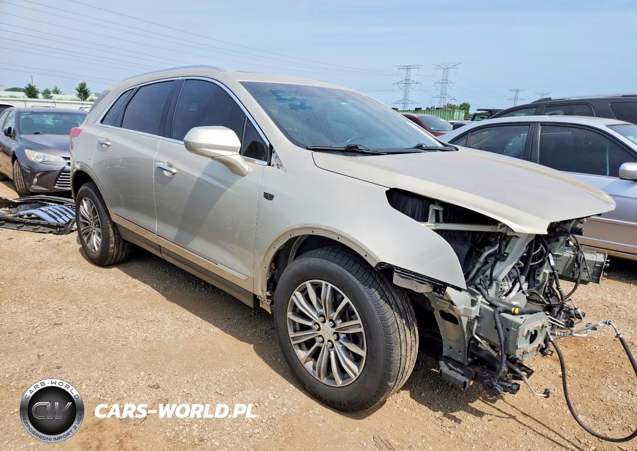 2017 Cadillac Xt5 Luxury VIN:1GYKNDRSXHZ116328 - 4