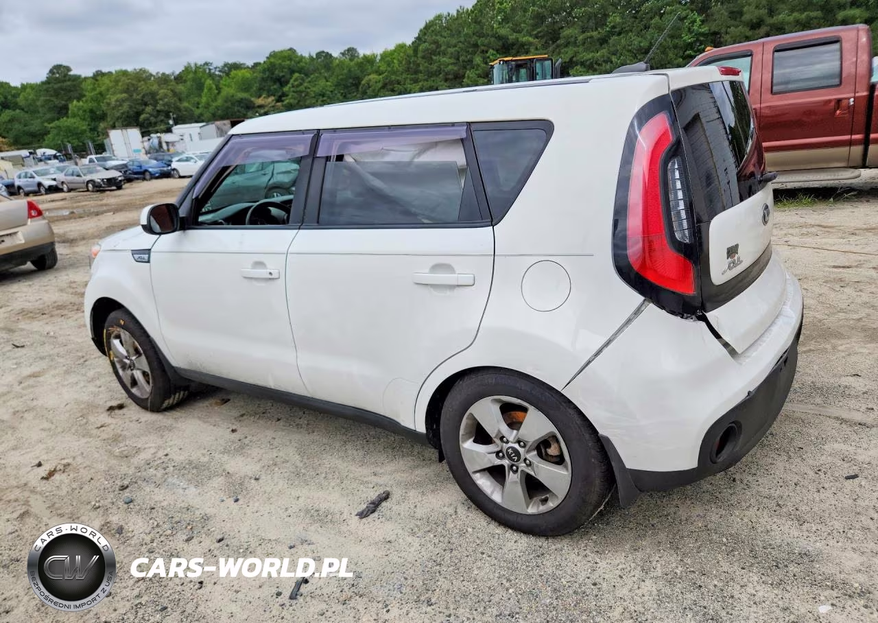 2018 Kia Soul Base VIN:KNDJN2A29J7570377 - 2