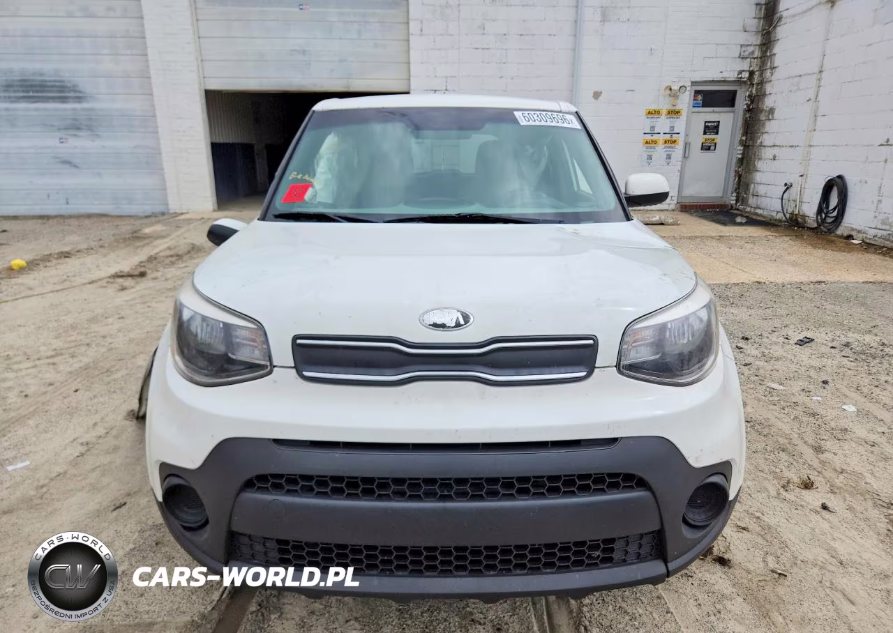 2018 Kia Soul Base VIN:KNDJN2A29J7570377 - 5