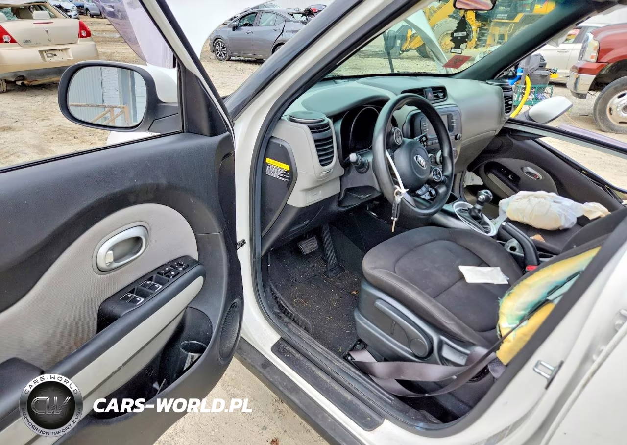 2018 Kia Soul Base VIN:KNDJN2A29J7570377 - 8
