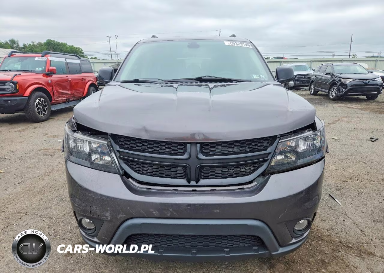 2019 Dodge Journey Se VIN:3C4PDCBB2KT874830 - 5