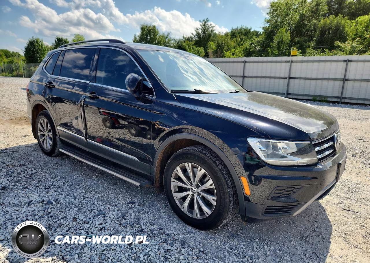 2018 Volkswagen Tiguan Se VIN:3VV3B7AX6JM041714 - 4