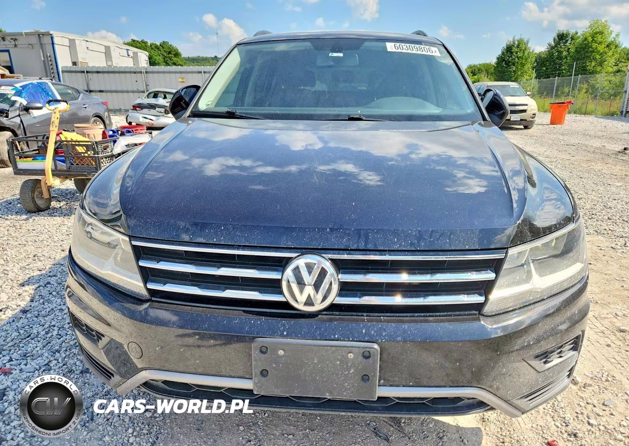 2018 Volkswagen Tiguan Se VIN:3VV3B7AX6JM041714 - 5