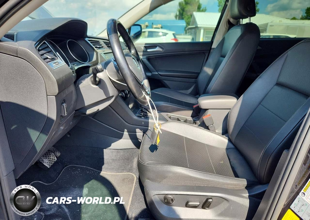 2018 Volkswagen Tiguan Se VIN:3VV3B7AX6JM041714 - 7