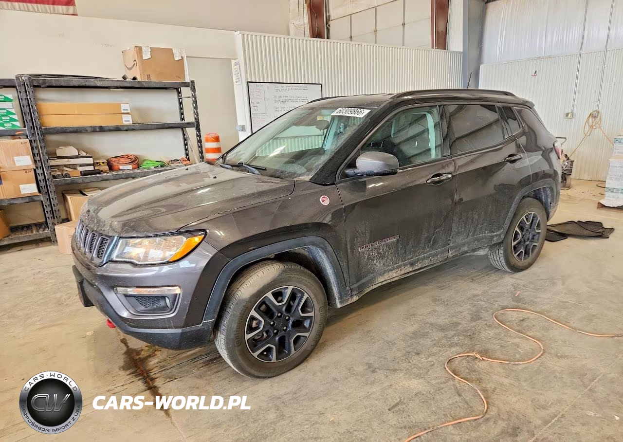 2019 Jeep Compass Trailhawk VIN:3C4NJDDB3KT627982 - 1