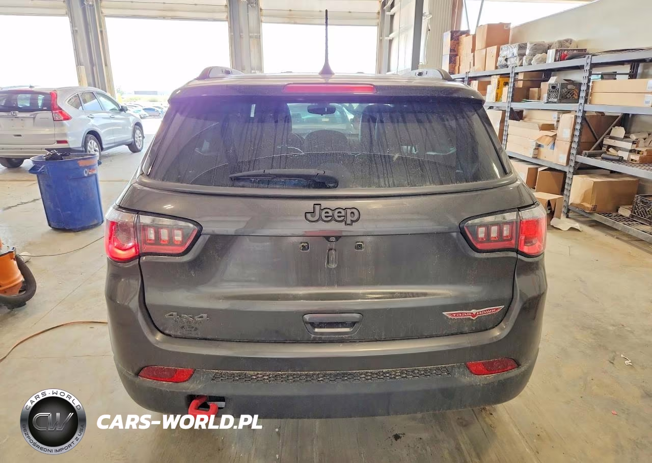 2019 Jeep Compass Trailhawk VIN:3C4NJDDB3KT627982 - 6