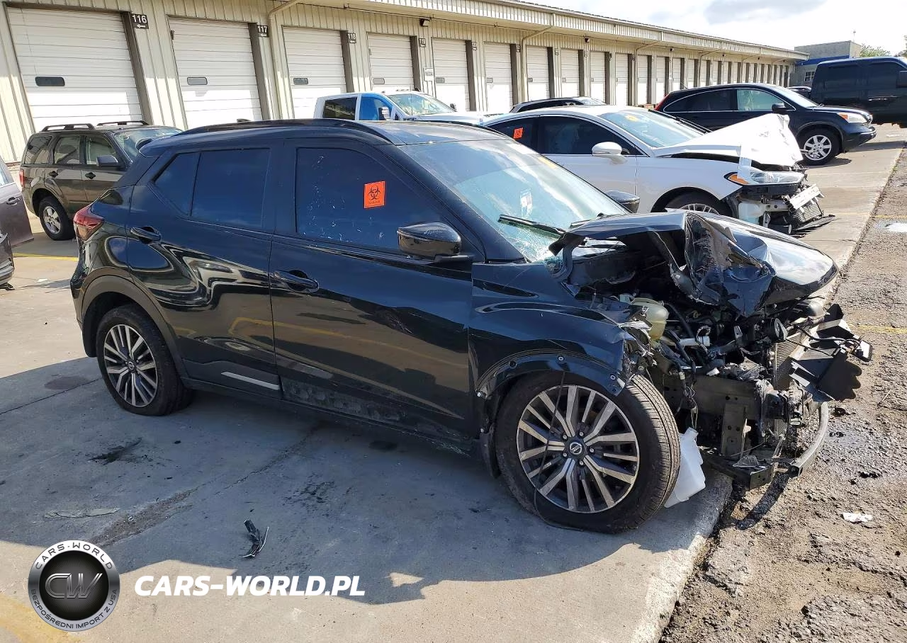 2021 Nissan Kicks Sr VIN:3N1CP5DV5ML492869 - 4