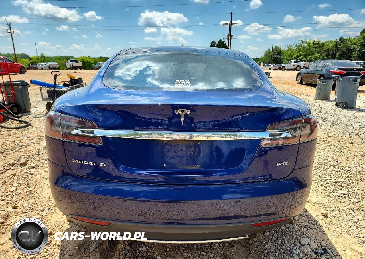 2015 Tesla Model S VIN:5YJSA1E20FF117223 - 6