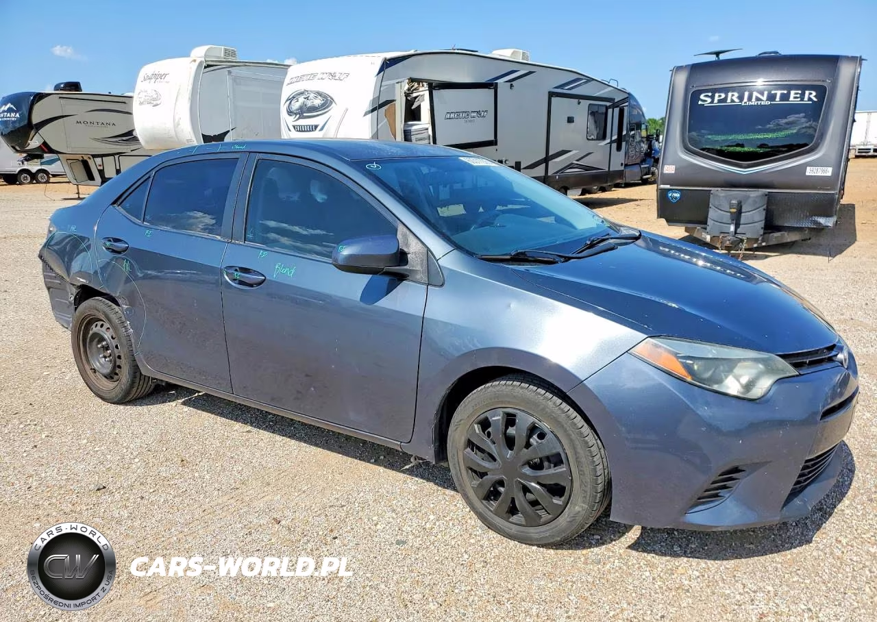2016 Toyota Corolla Le VIN:5YFBURHE3GP442207 - 4