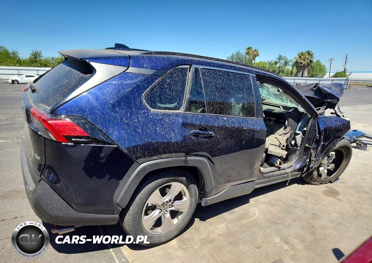 2025 Toyota Rav4 Xle VIN:2T3W1RFV2SW373344 - 3
