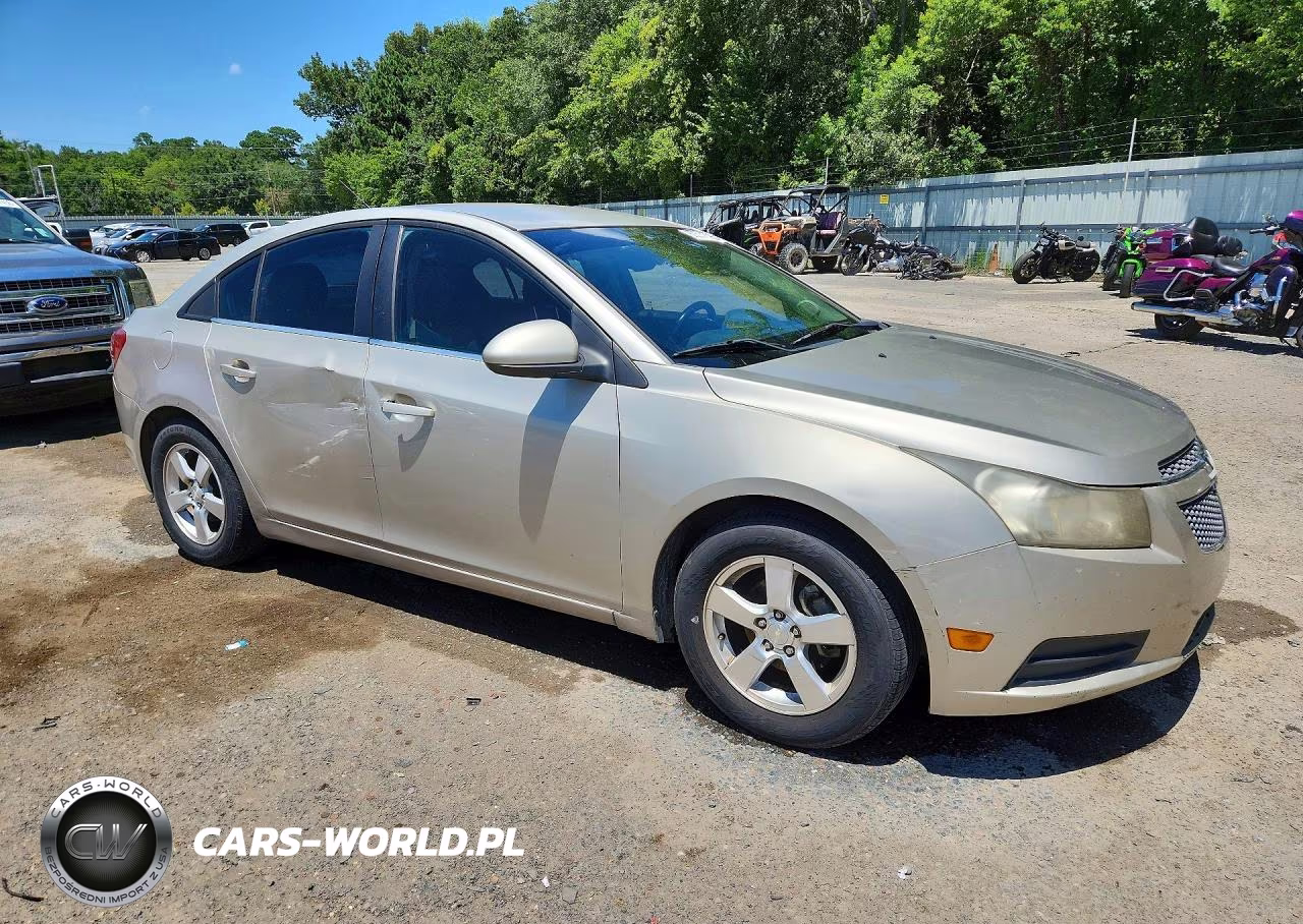 2013 Chevrolet Cruze Lt VIN:1G1PC5SB0D7244982 - 4