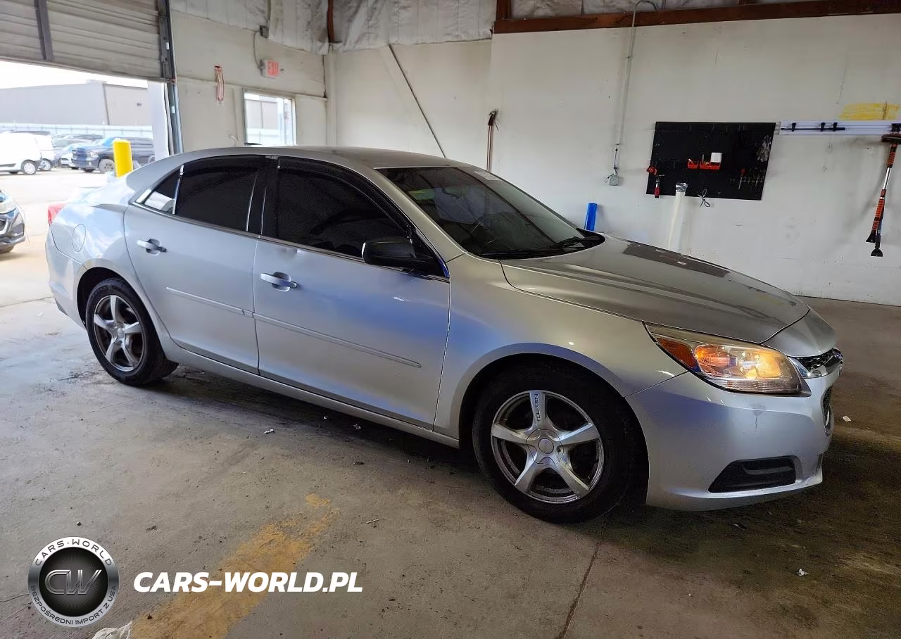2016 Chevrolet Malibu Limited Ls VIN:1G11B5SA5GF103819 - 4