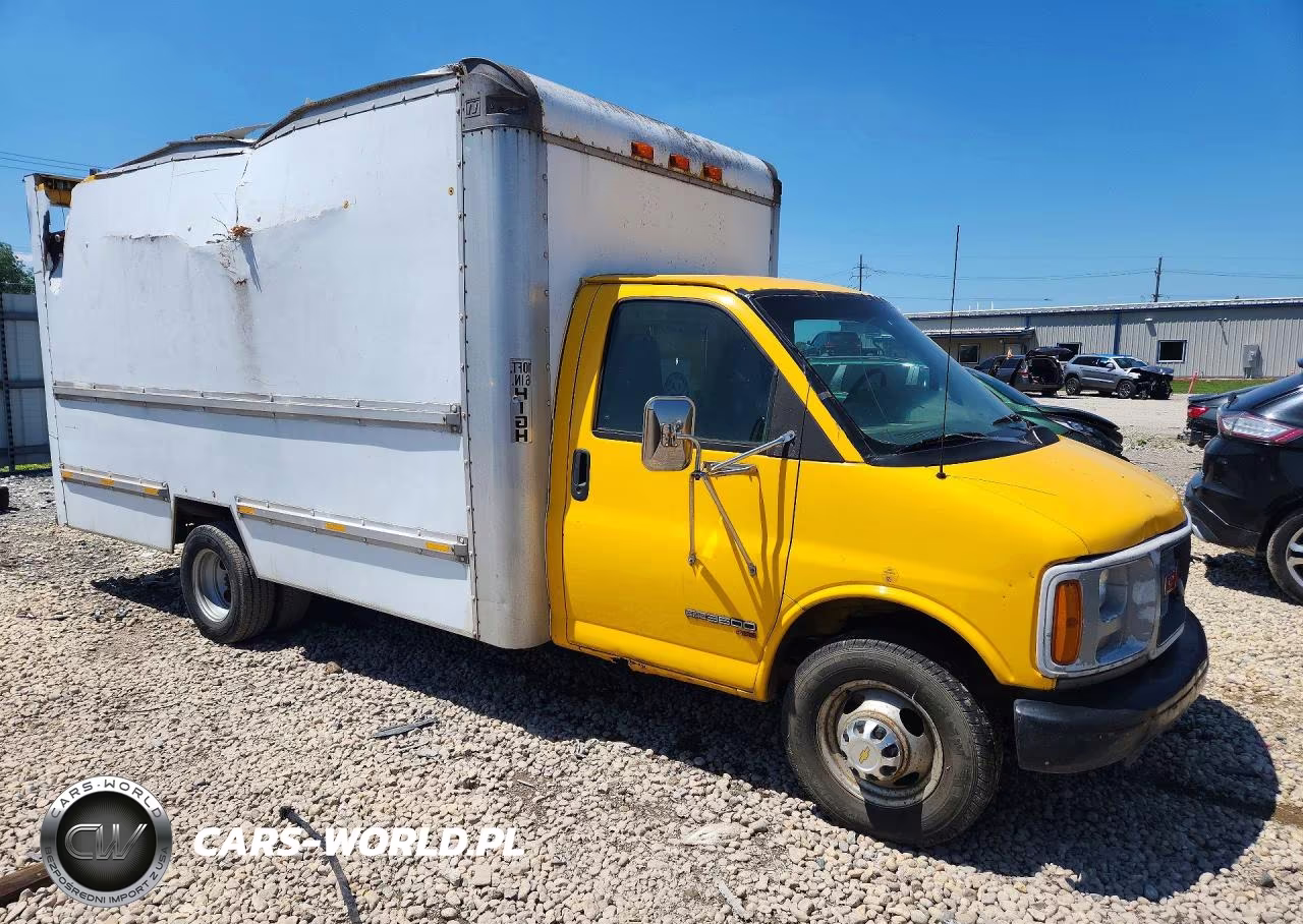 1999 GMC Savana Box Truck VIN:1GDHG31R0X1041337 - 4