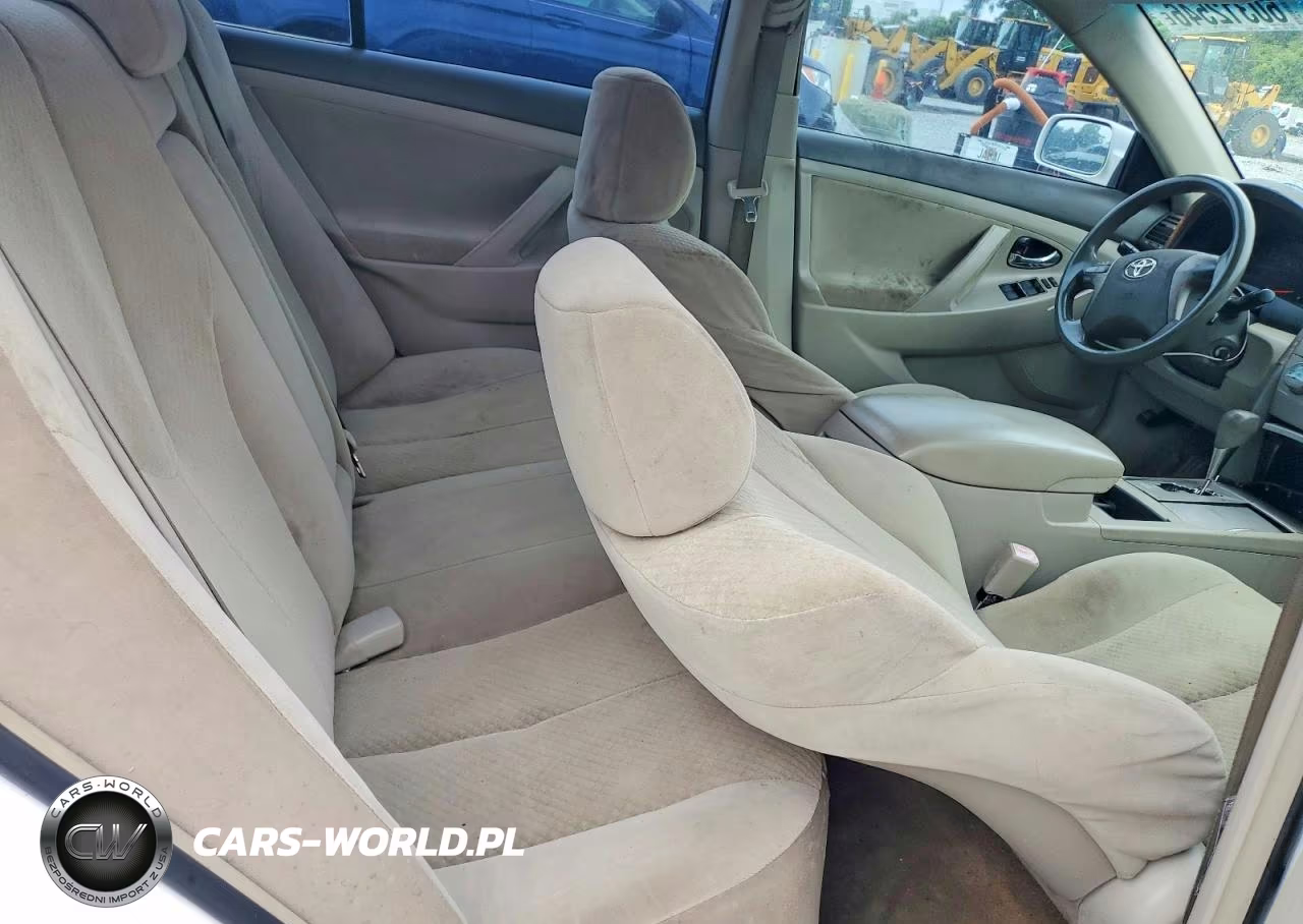 2007 Toyota Camry Ce VIN:JTNBE46KX73112240 - 10