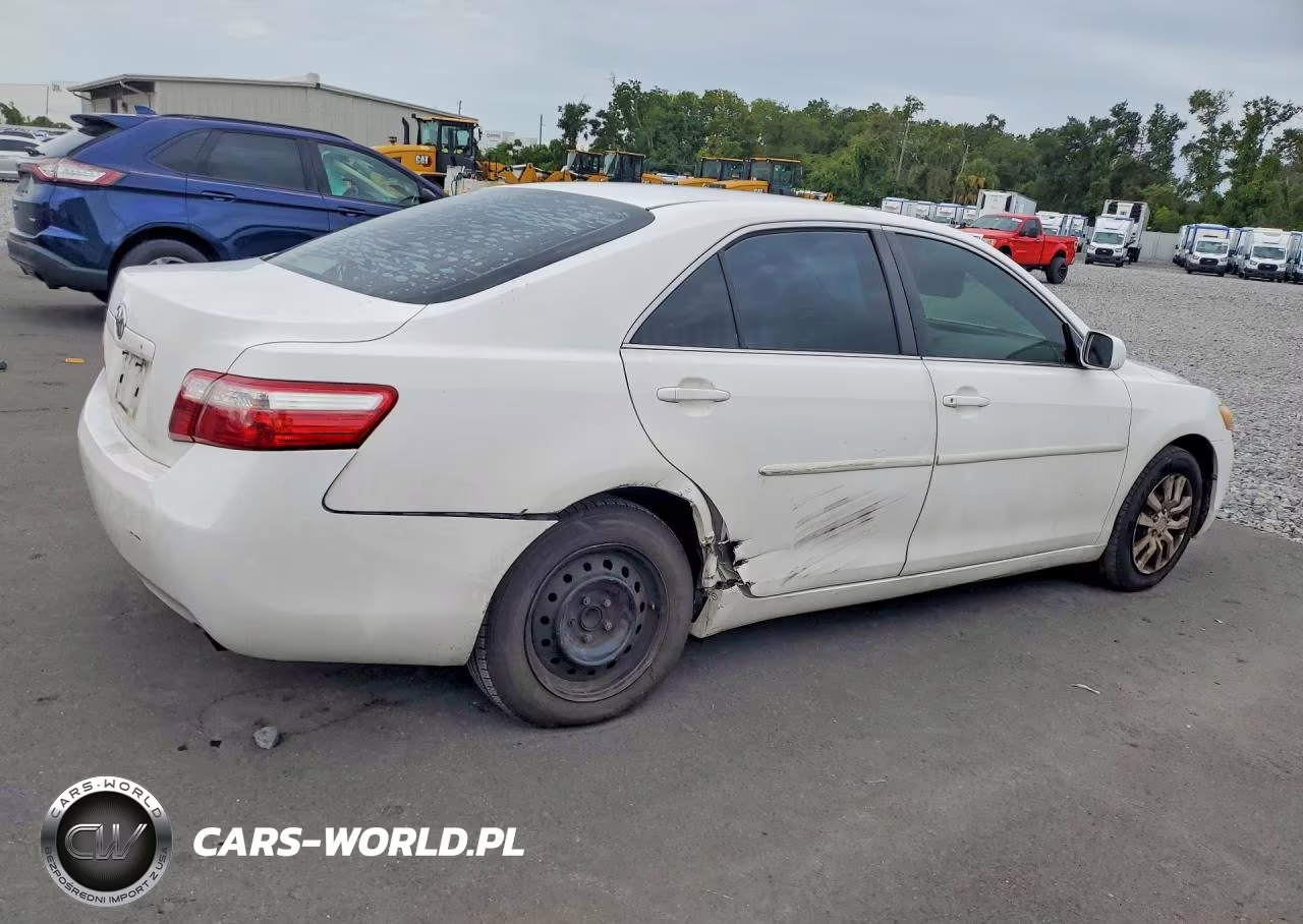 2007 Toyota Camry Ce VIN:JTNBE46KX73112240 - 3