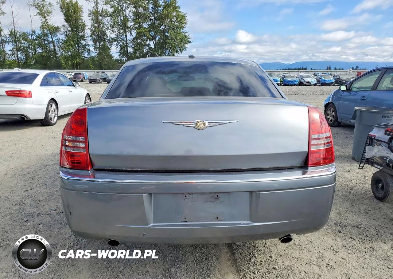2006 Chrysler 300C VIN:2C3KA63H26H519411 - 6
