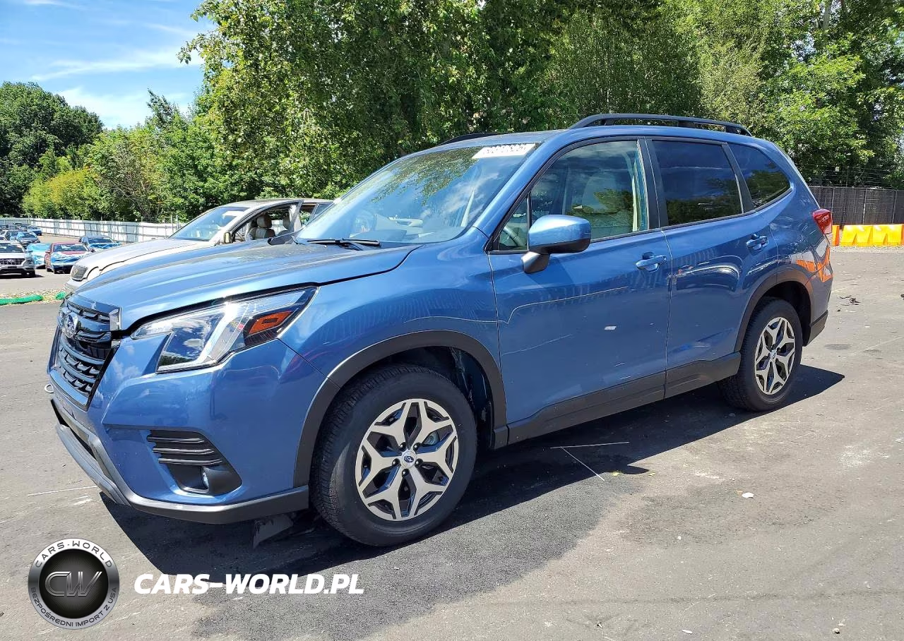 2024 Subaru Forester Premium