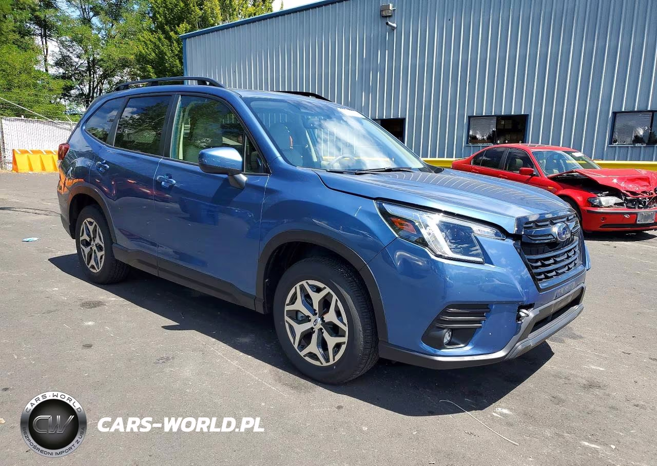 2024 Subaru Forester Premium VIN:JF2SKACC8RH516623 - 4