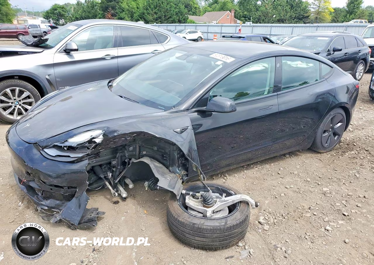 2021 Tesla Model 3 – zdjęcie 1 z 12