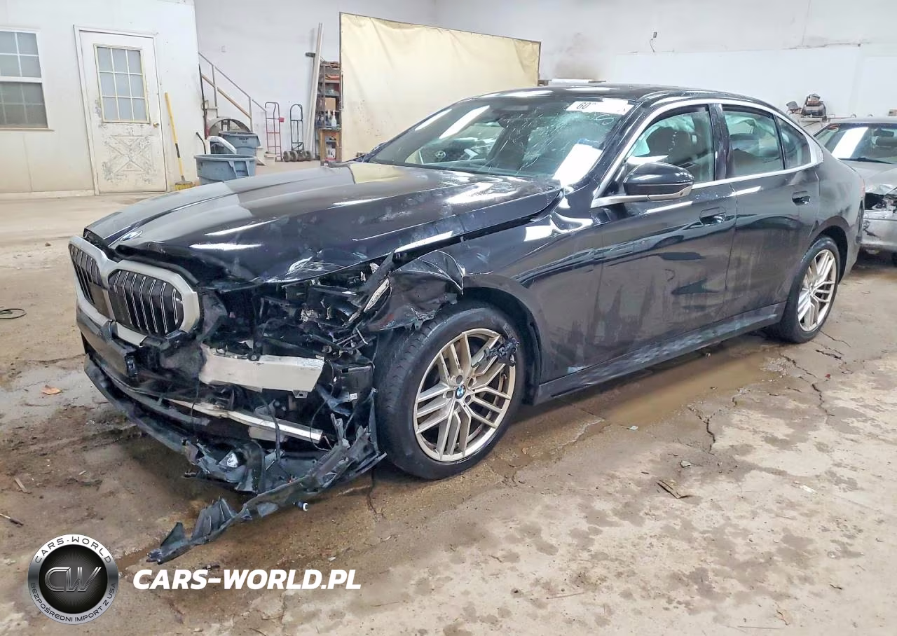 2024 BMW 530 Xi VIN:WBA53FJ05RCP67771 - 1