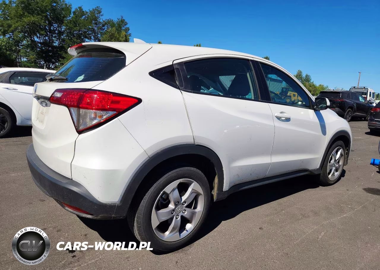 2020 Honda Hr-V Lx VIN:3CZRU6H32LM716407 - 3
