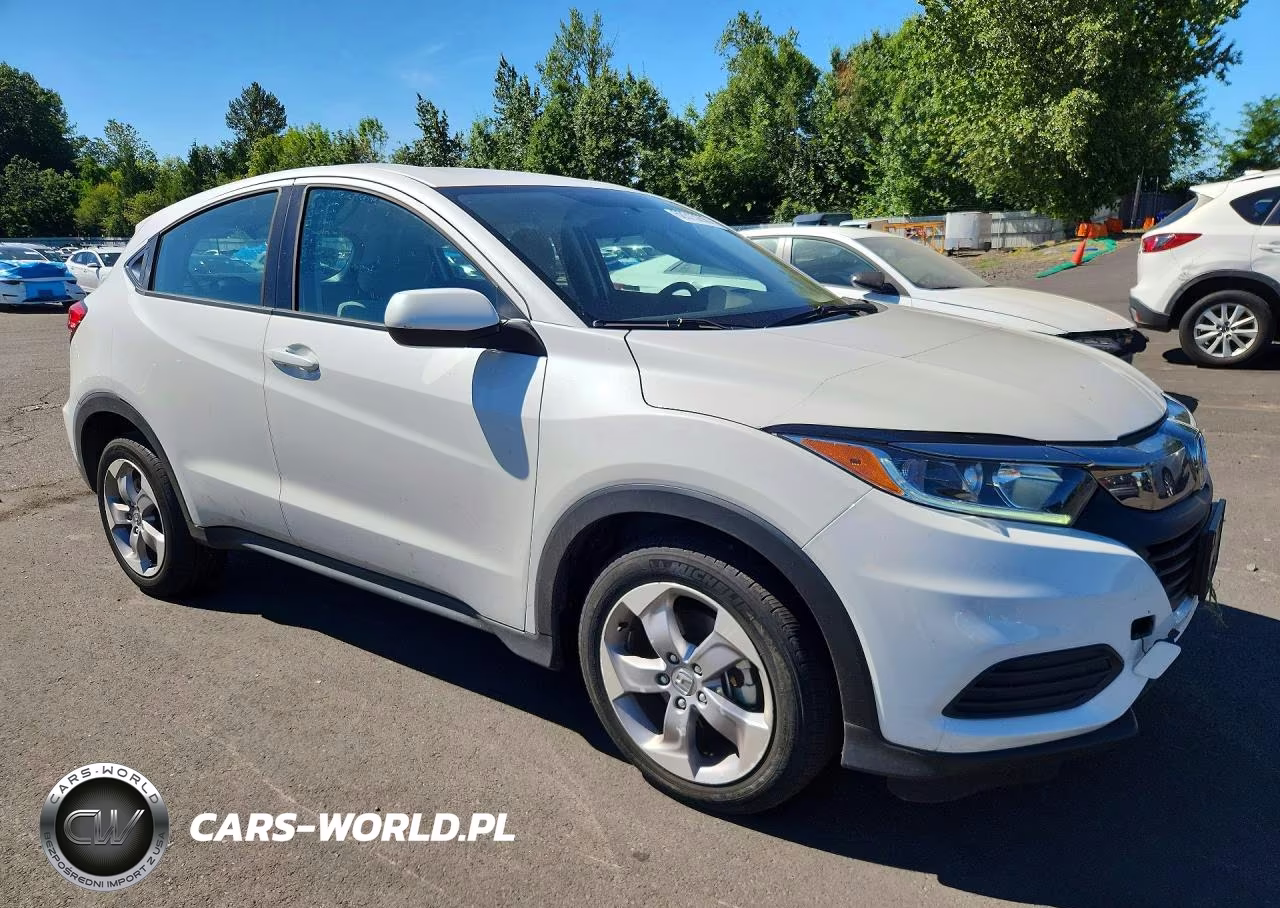 2020 Honda Hr-V Lx VIN:3CZRU6H32LM716407 - 4