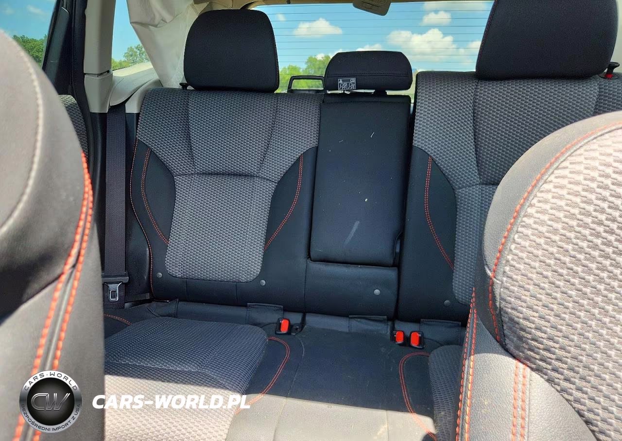2021 Subaru Forester Sport VIN:JF2SKARC8MH400466 - 10
