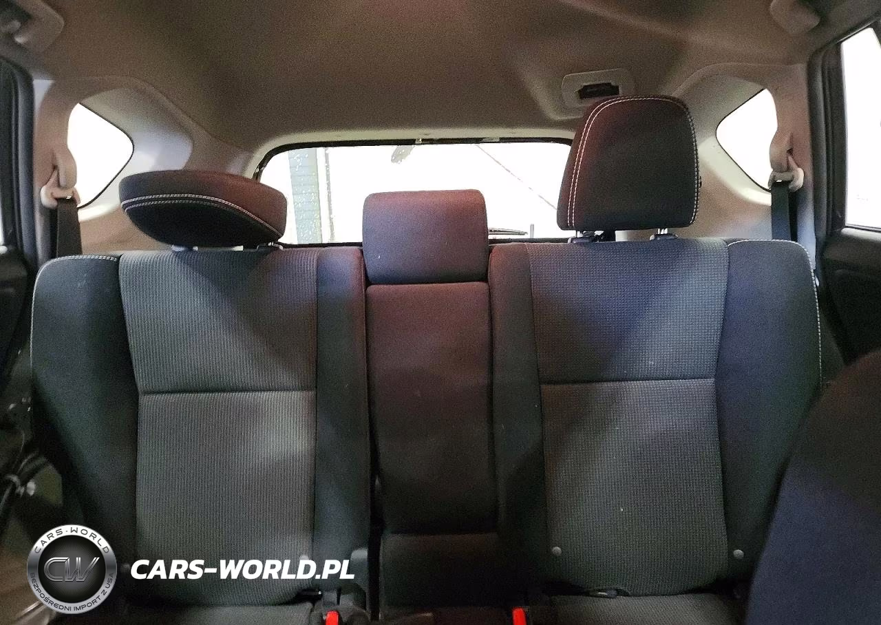 2018 Toyota Rav4 Xle VIN:2T3RFREV7JW822760 - 10