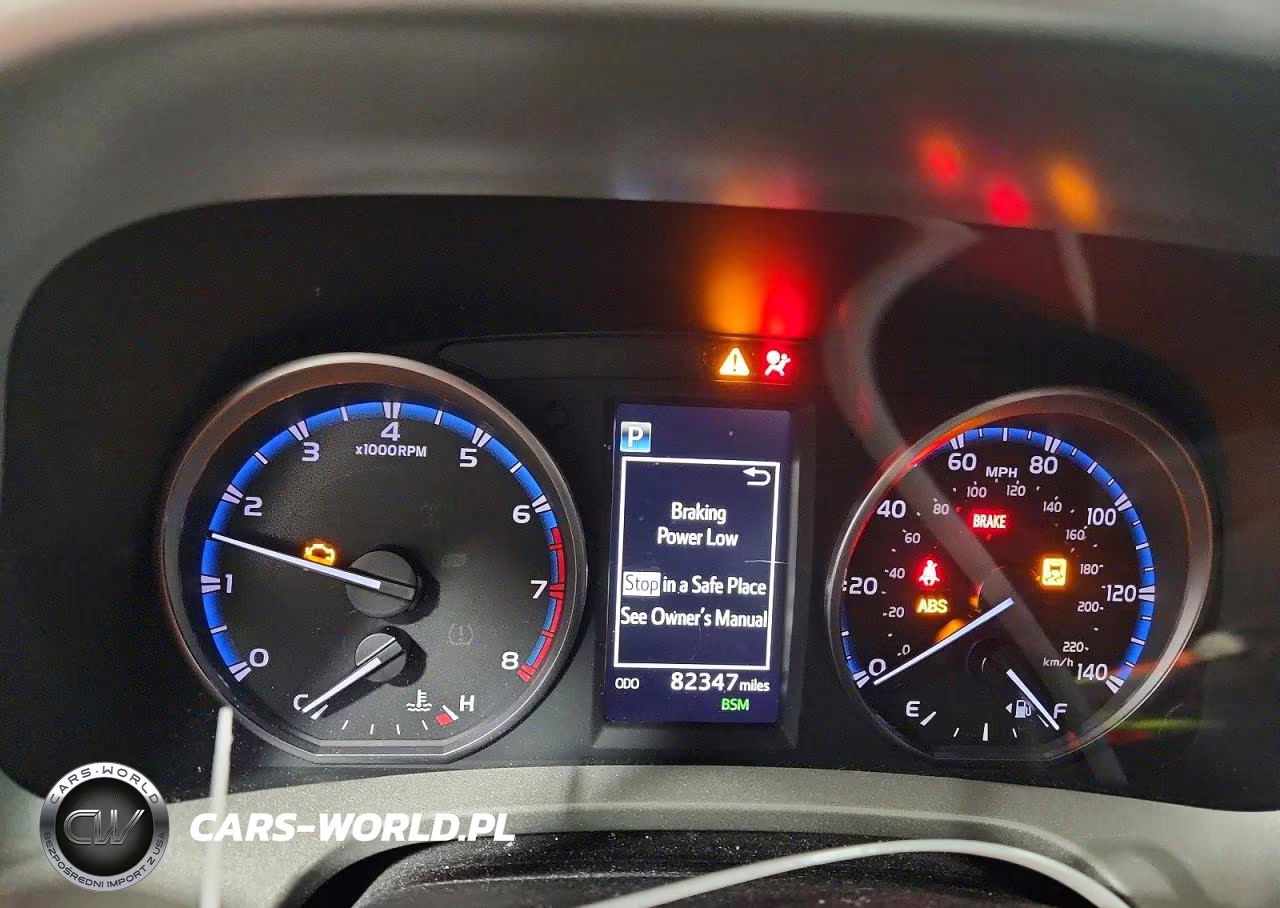 2018 Toyota Rav4 Xle VIN:2T3RFREV7JW822760 - 9