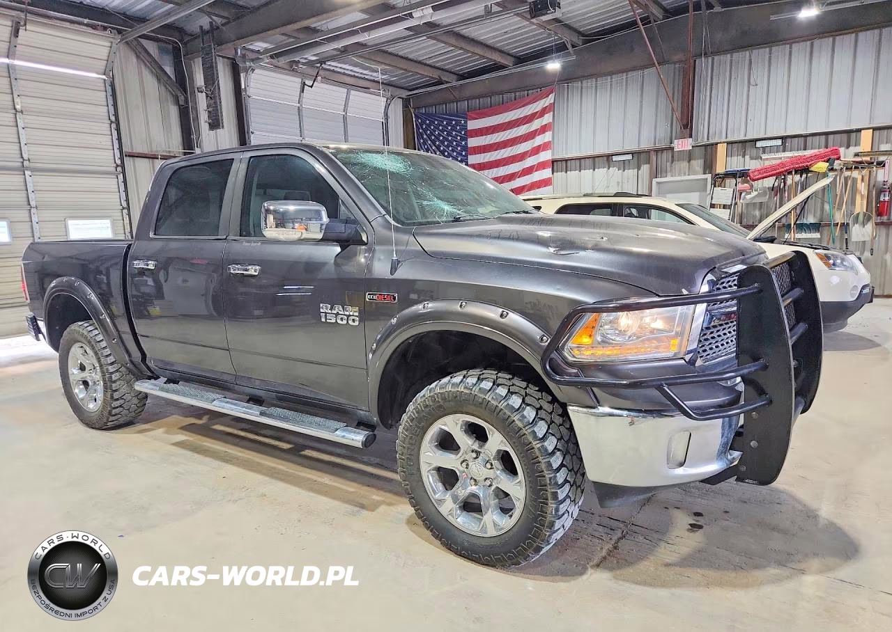 2014 Ram 1500 Laramie VIN:1C6RR7NMXES423060 - 4