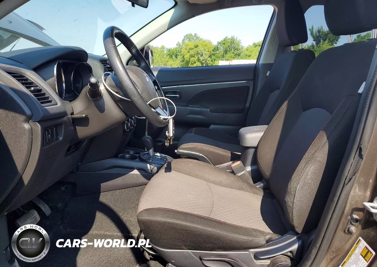 2017 Mitsubishi Outlander Sport VIN:JA4AP3AW7HZ030120 - 7