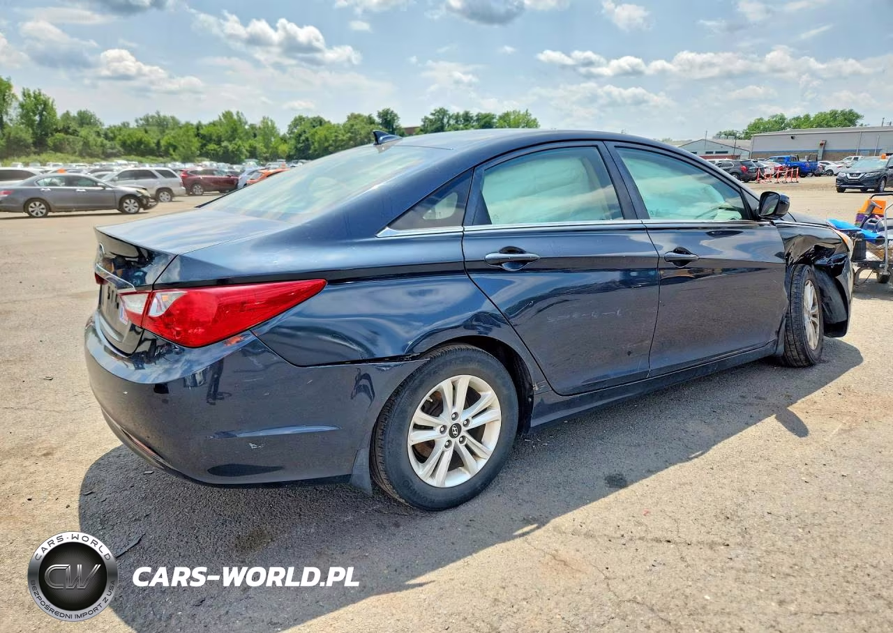 2012 Hyundai Sonata Gls VIN:5NPEB4AC9CH400968 - 3