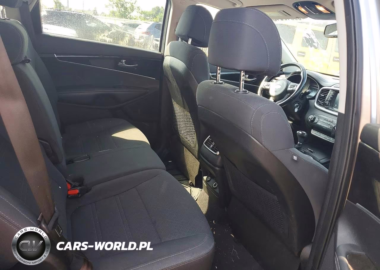 2017 Kia Sorento Lx VIN:5XYPG4A31HG253912 - 11