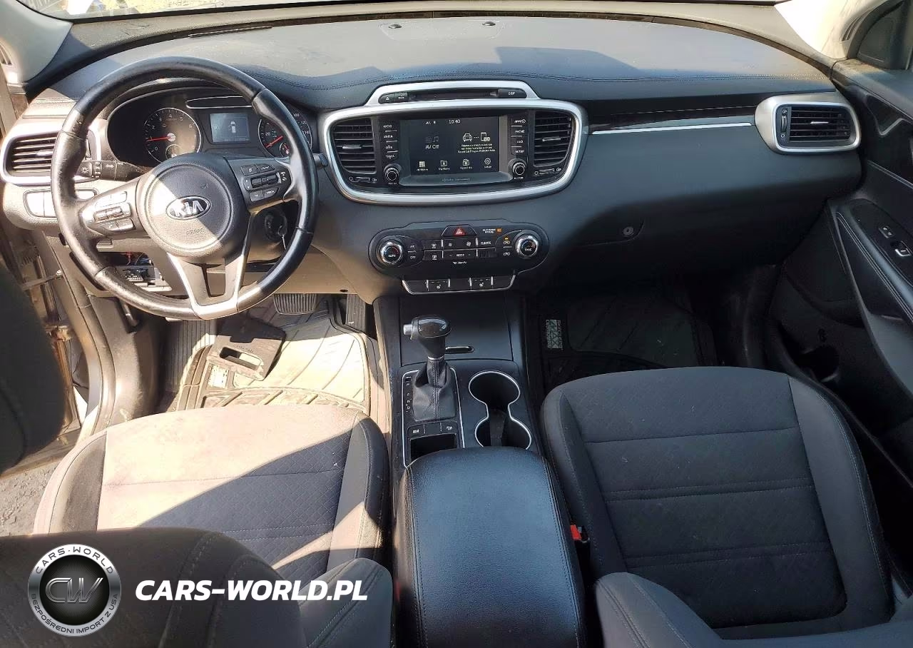2017 Kia Sorento Lx VIN:5XYPG4A31HG253912 - 8