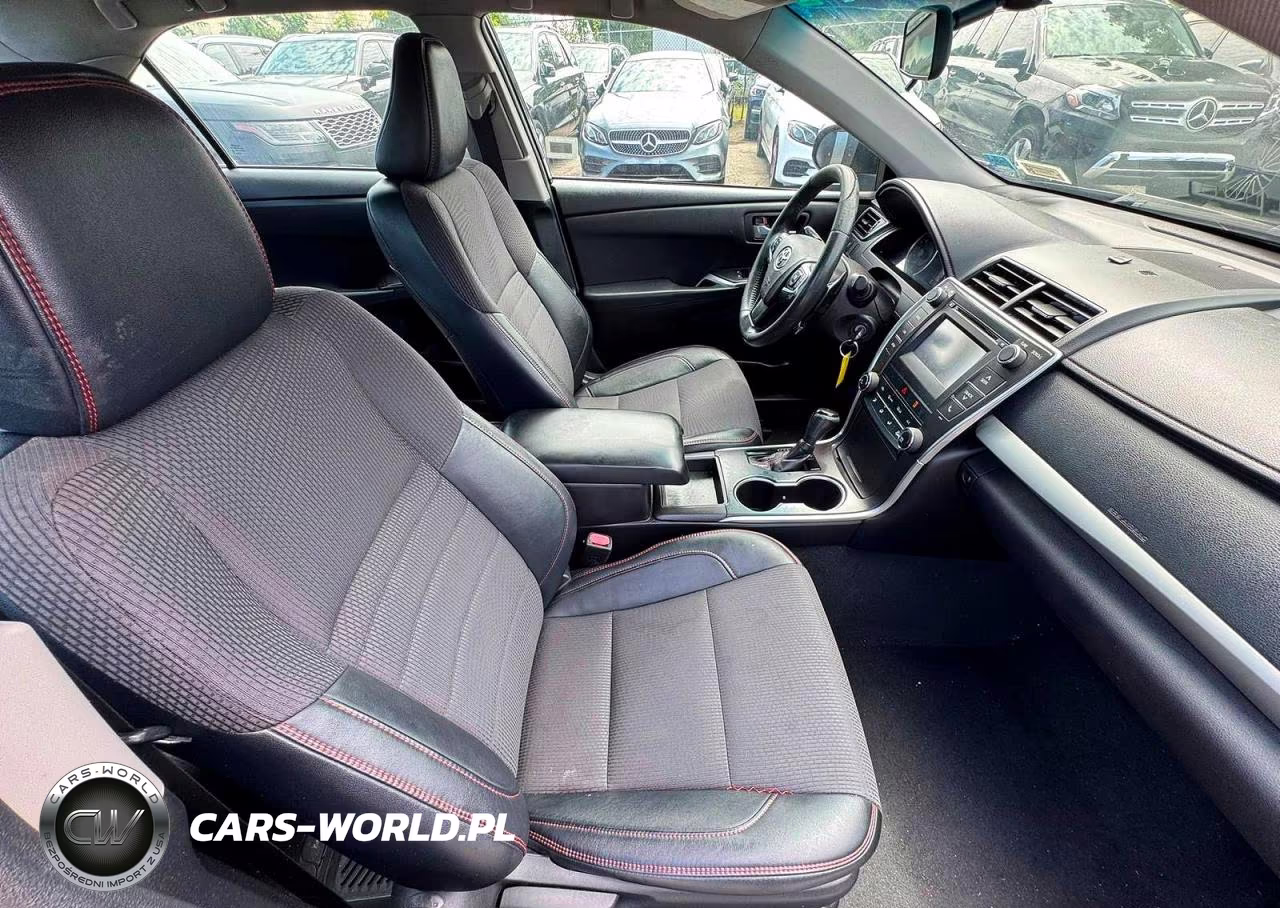 2017 Toyota Camry Se VIN:4T1BF1FK4HU353587 - 5