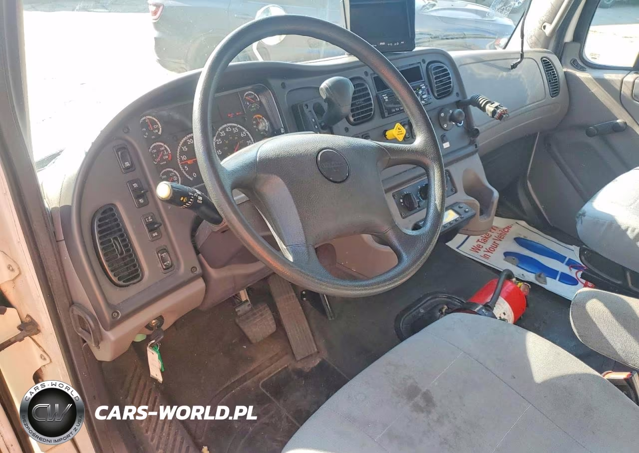 2020 Freightliner M2 106 Med - Refrigerated Box Truck VIN:3ALACWFB8LDME2821 - 8