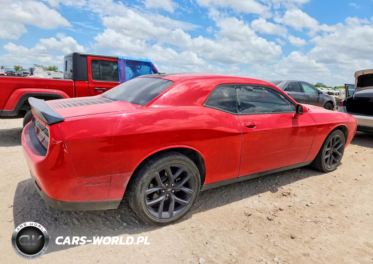 2021 Dodge Challenger Sxt VIN:2C3CDZAG5MH538894 - 3