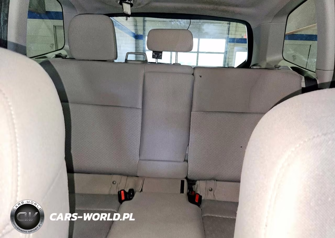 2016 Subaru Forester 2.5I Premium VIN:JF2SJAGC3GH505832 - 10