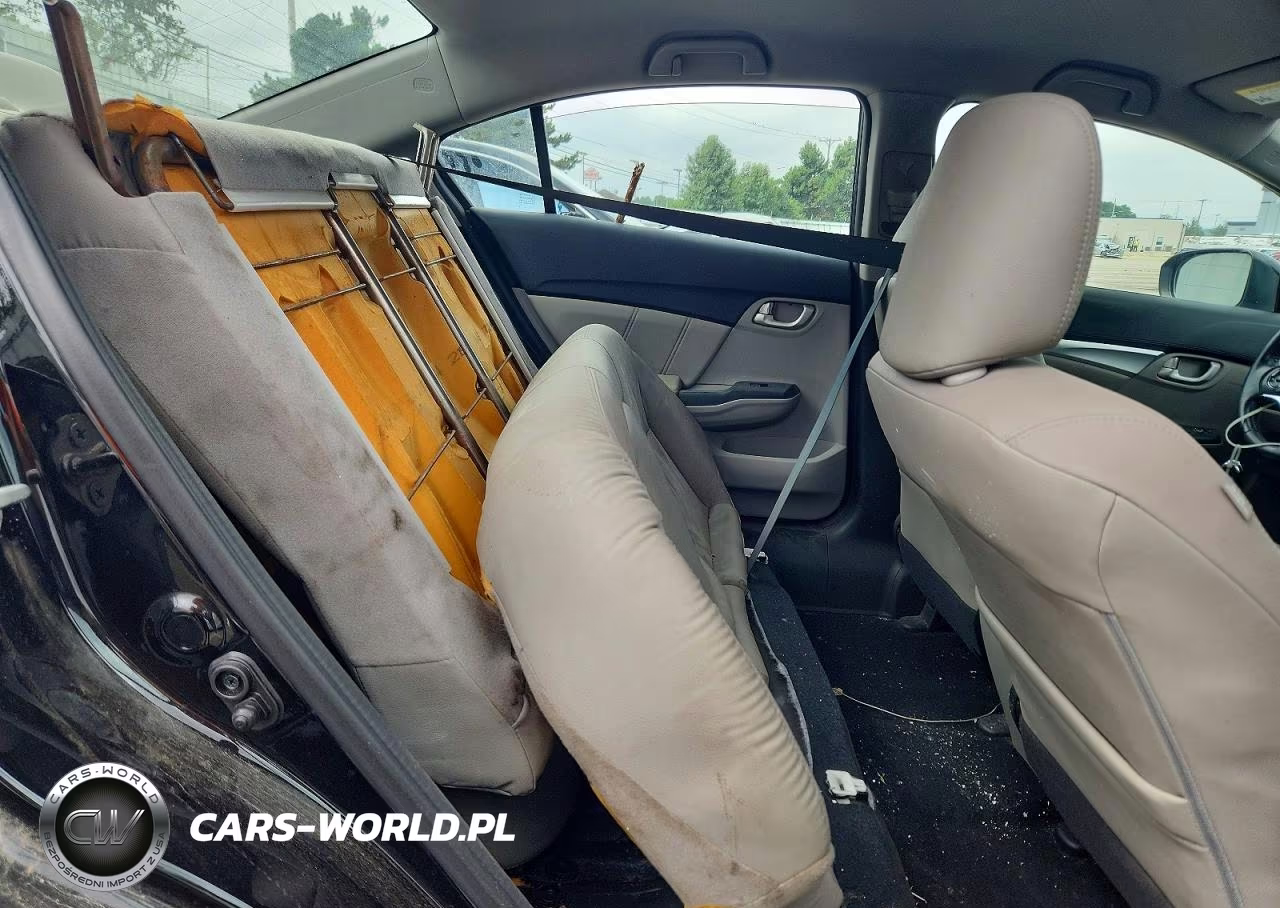 2015 Honda Civic Hybrid L VIN:19XFB4F30FE000576 - 10