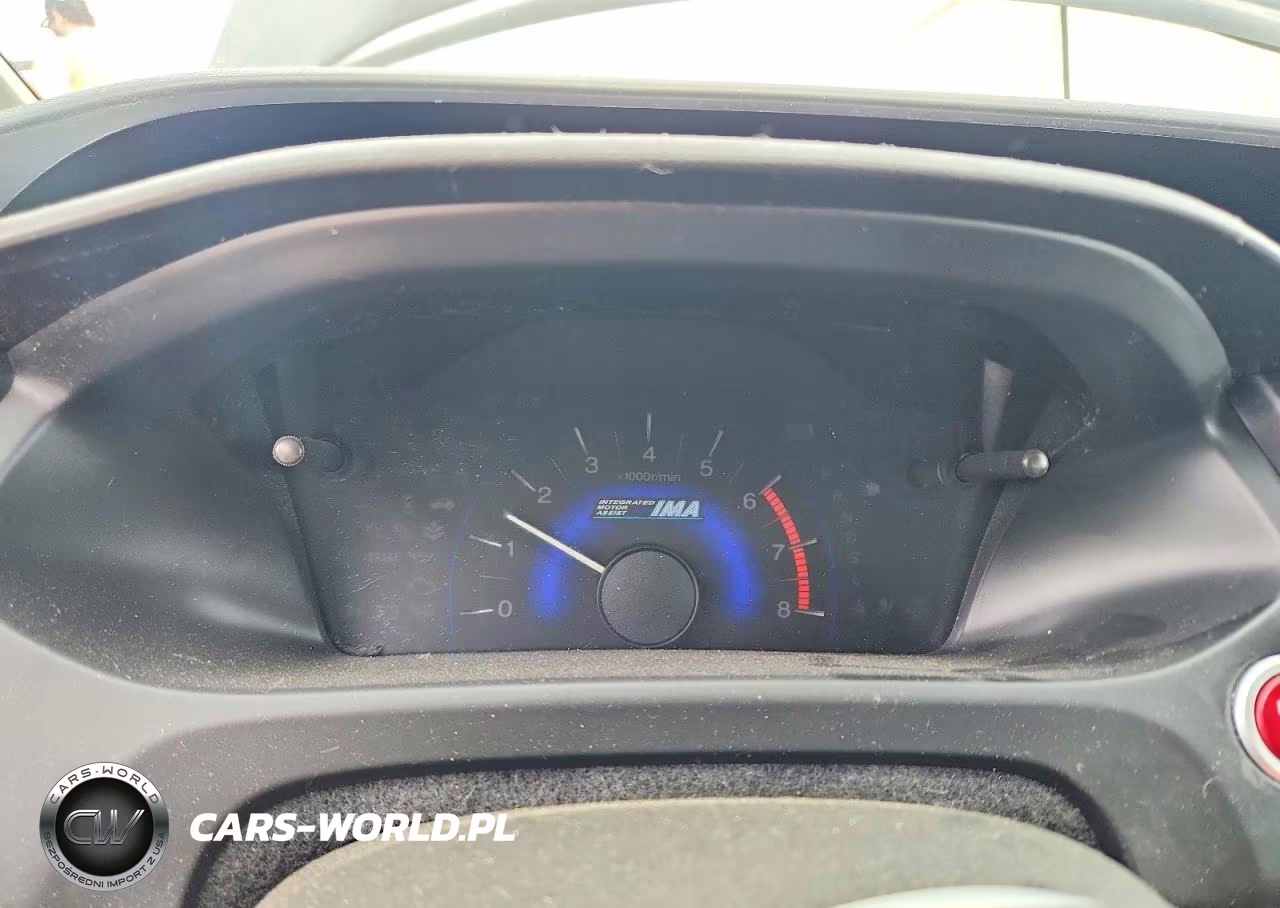 2015 Honda Civic Hybrid L VIN:19XFB4F30FE000576 - 9