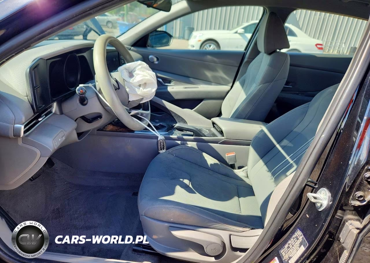 2023 Hyundai Elantra Sel VIN:KMHLM4AG8PU374777 - 7